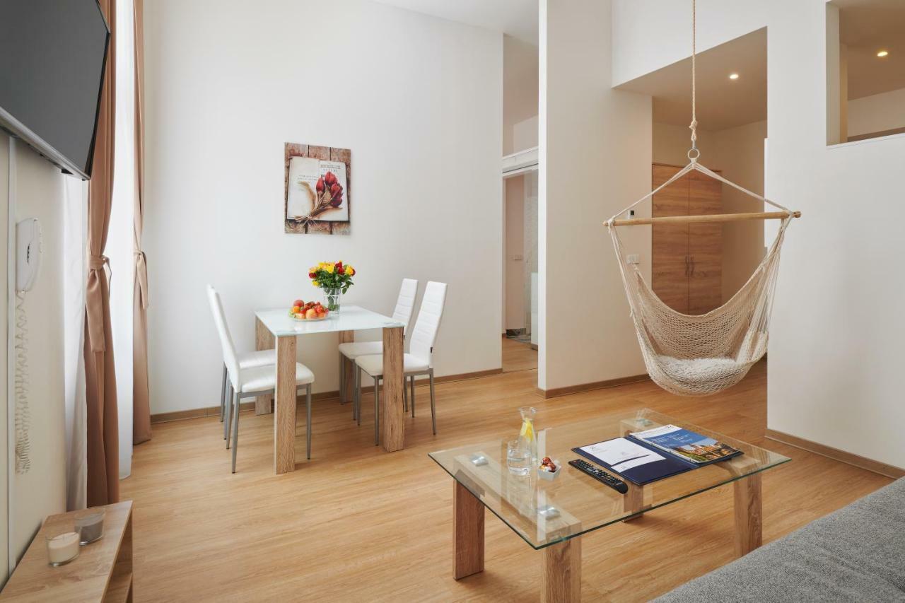 Remember Residence Praga Exterior foto